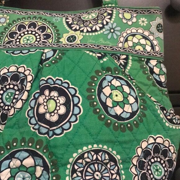 Vera Bradley Green Handbag w Side Pockets - Picture 4 of 8